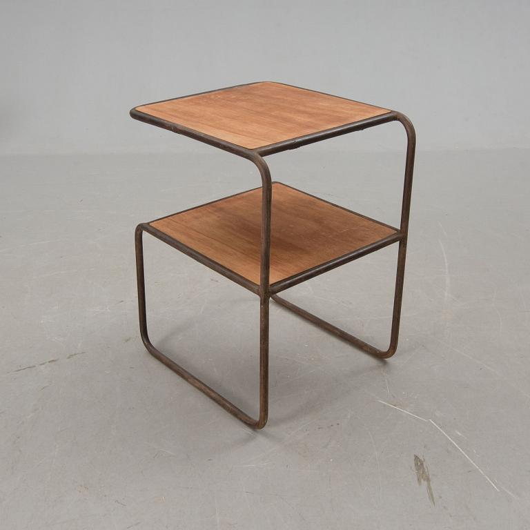 SIDOBORD, 1900-tal.