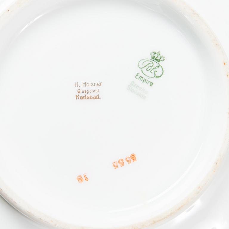 A ca. 235-piece porcelain dinnerware set, Puls H. Holzner Glaspalast Karlsbad, Czechoslovakia 1930s-40s.