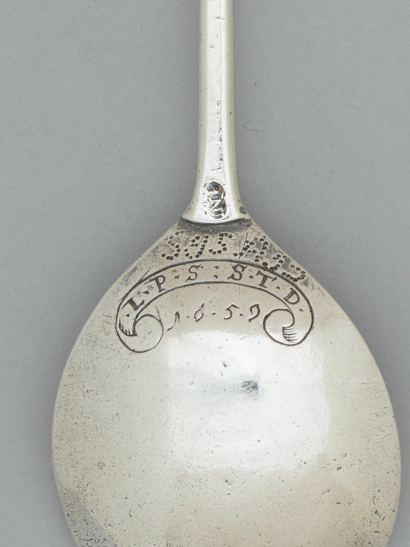 SKED med druvknopp, icke identifierad mästarstämpel, sannolikt Norge, daterad 1659.