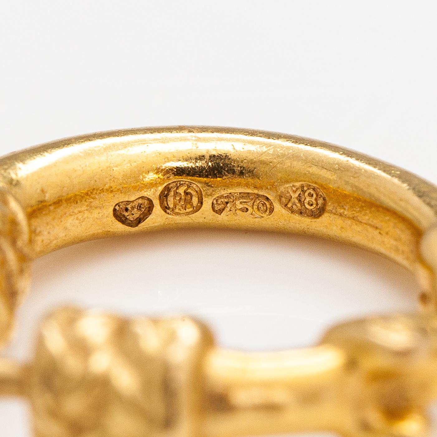 A pair of 18K gold earring "Moose head". Kalevala Koru, Helsinki 1999.