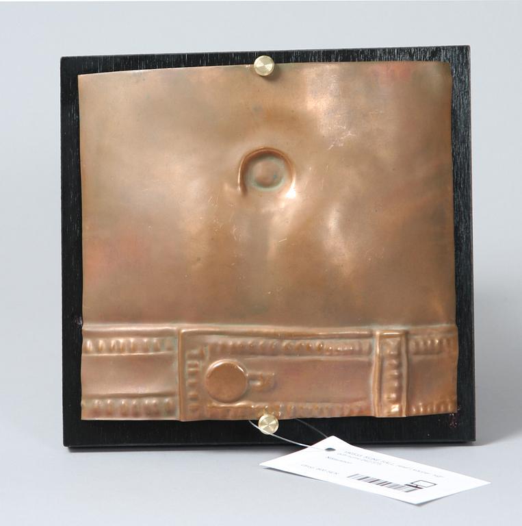 RUNE SÄLL, relief i koppar, sign och numr 242/375.