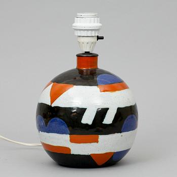 BORDSLAMPA, glaserad keramik, Goldscheider, Österrike, 1900-talets mitt.