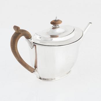 An English Silver Teapot, London 1799, probably mark of Robert Sharp.