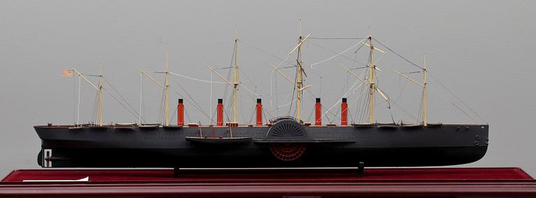 FARTYGSMODELL, i glasmonter, 1900-talets andra hälft.