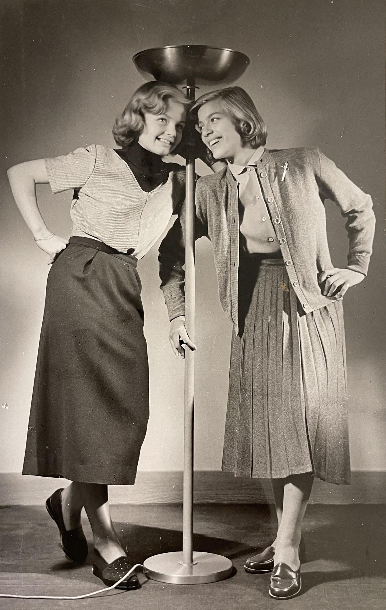 Bertil Brisborg, a rare floor lamp model 32608, Nordiska Kompaniet, Sweden, 1940s-50s.