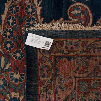 MATTA, semiantik, Sarouk sannolikt, signerad, ca 573 X 377 cm.