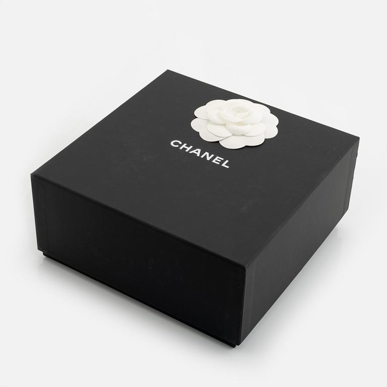 Chanel, skärp.