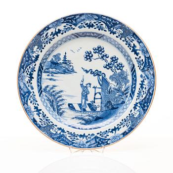 A pair of blue and white Chinese Export dishes, Qing dynasty, Qianlong (1736-95).