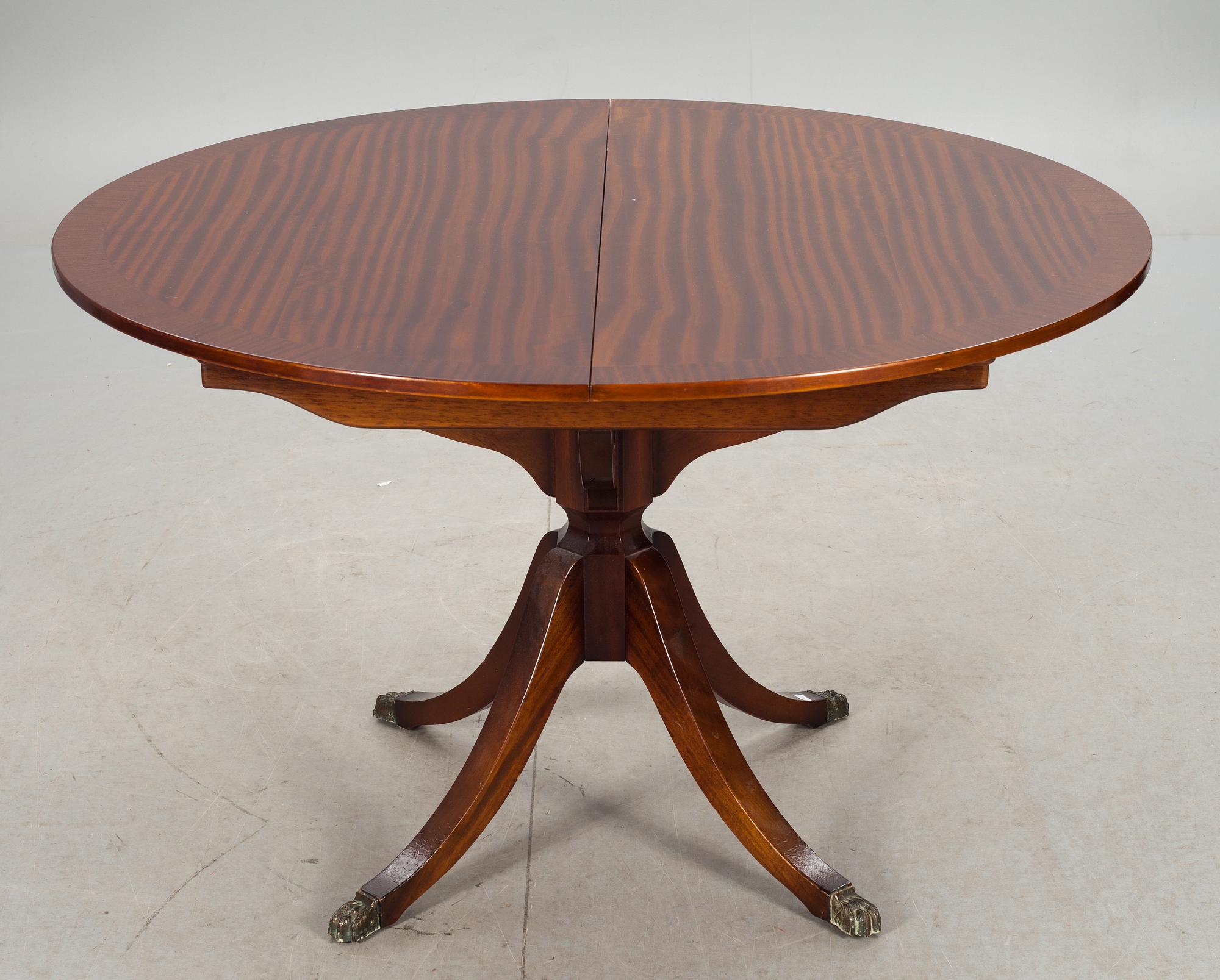 MATBORD och STOLAR, 4 st, England, 1900-tal.