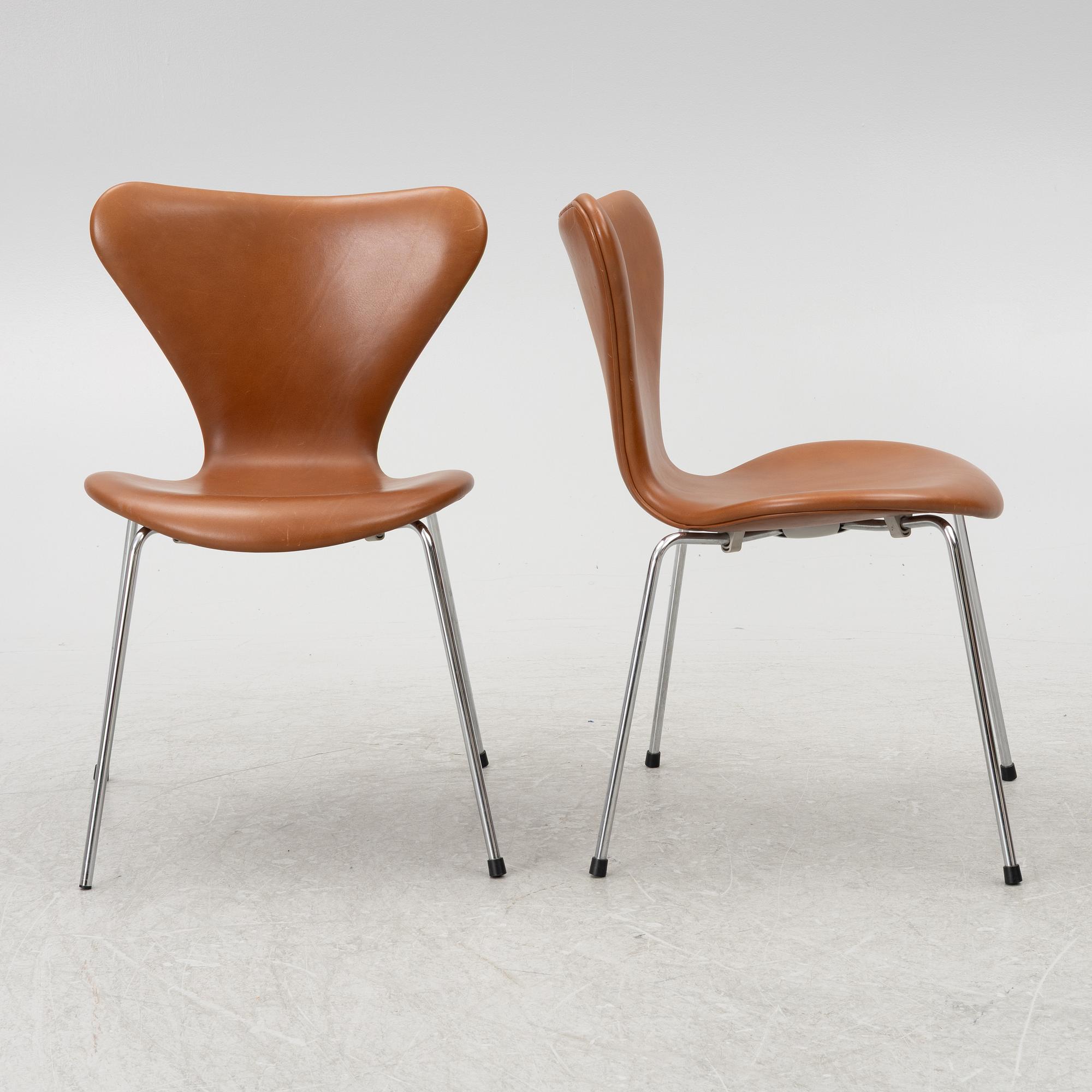 Arne Jacobsen, chairs, 4 pcs, "The Seven", Fritz Hansen, Denmark, 2000s.