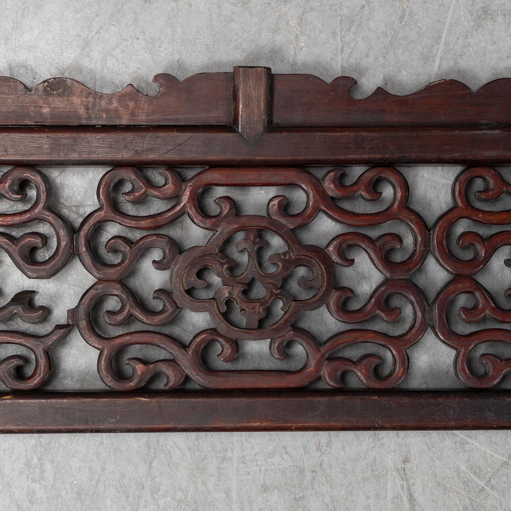 DEKORFÖREMÅL, 7 delar, trä. Kina, 1900-tal.