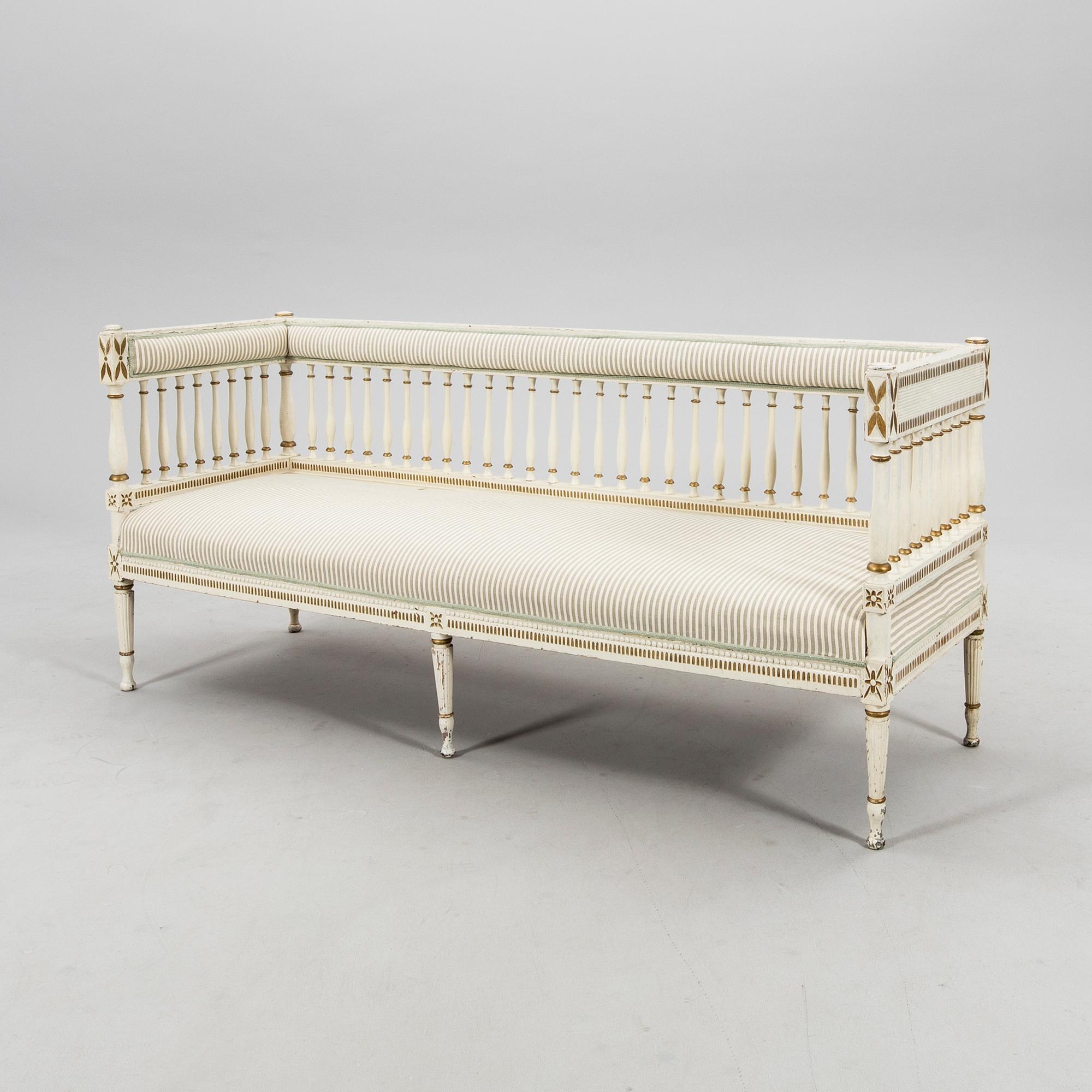 Soffa sengustaviansk 1800-talets första hälft.