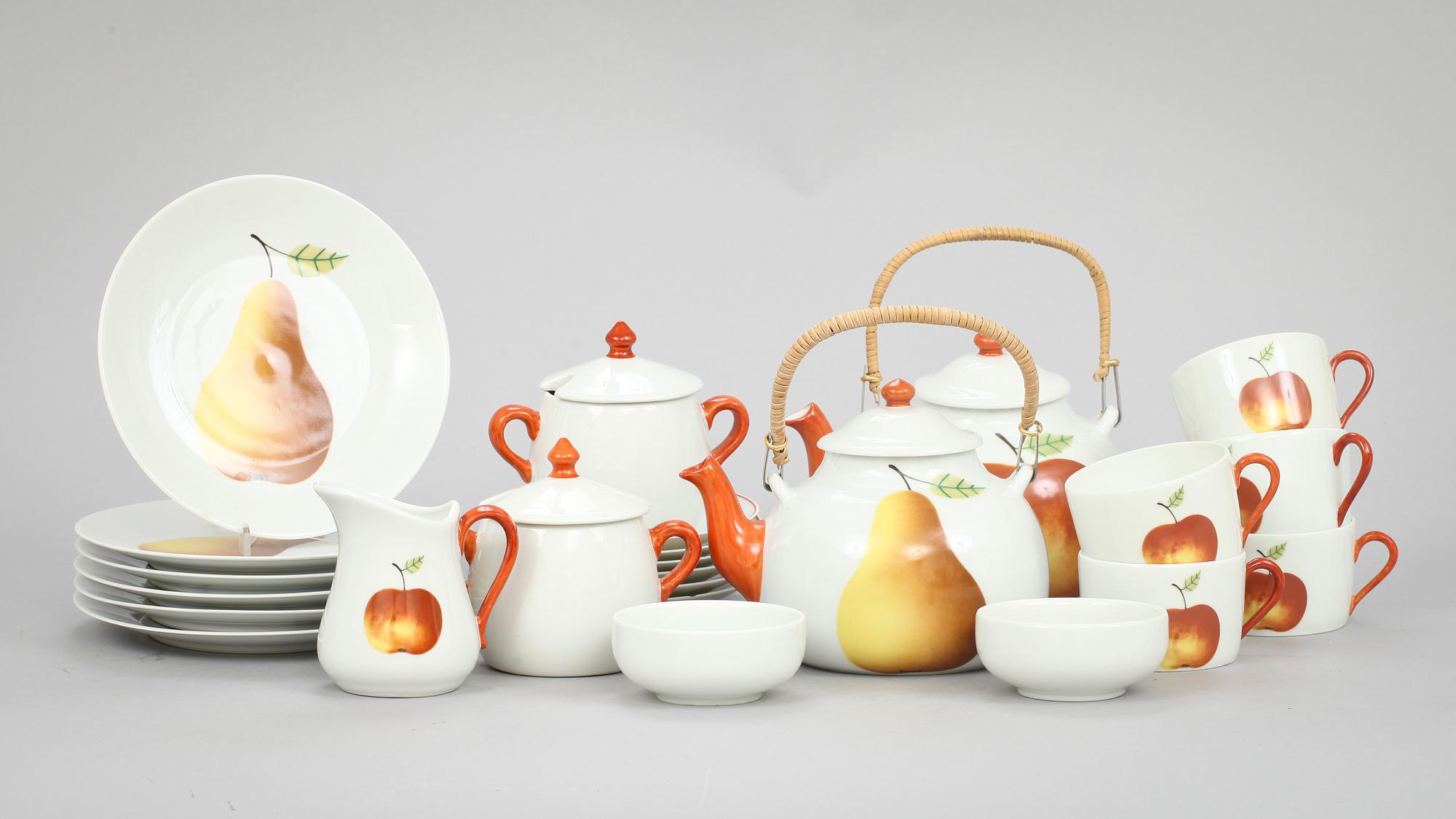 TESERVIS, porslin, 18 delar, Porcelain de Paris, Limoges, Frankrike. 1900-tal.