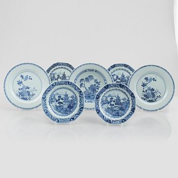 Seven blue and white export porcelain plates, China, Qing dynasty, 18th century.