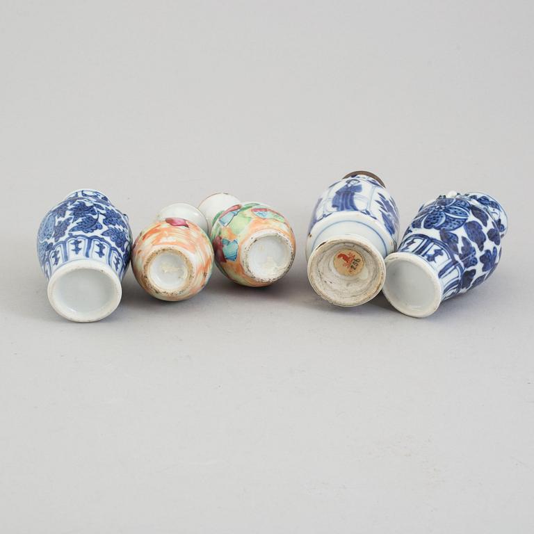 FIVE SNUFF BOTTLES/VASES, porcelain, China, 20th century.