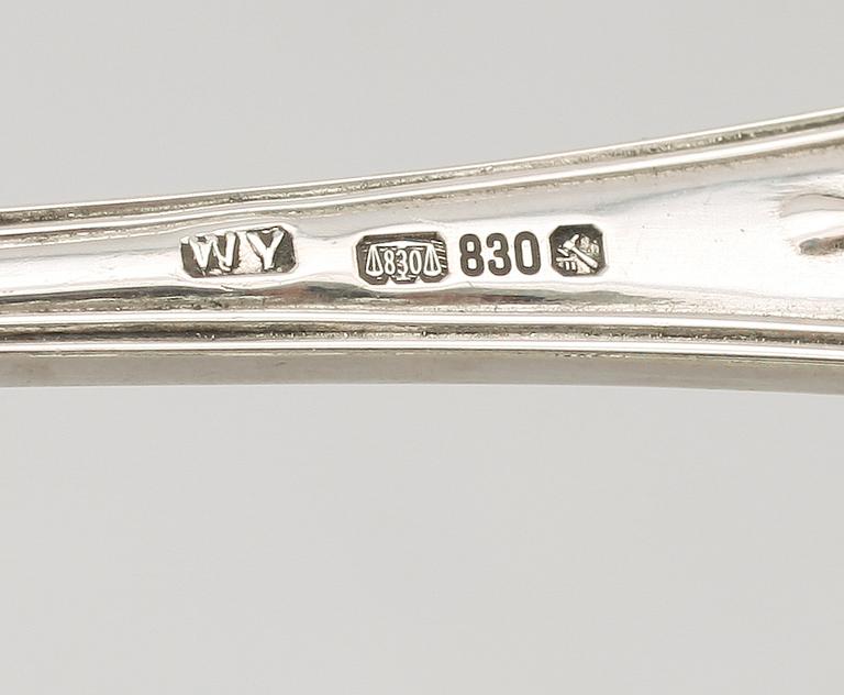 BESTICK, 24 delar, silver, 1900-talets andra hälft. Total vikt med stålblad ca 1159 g.