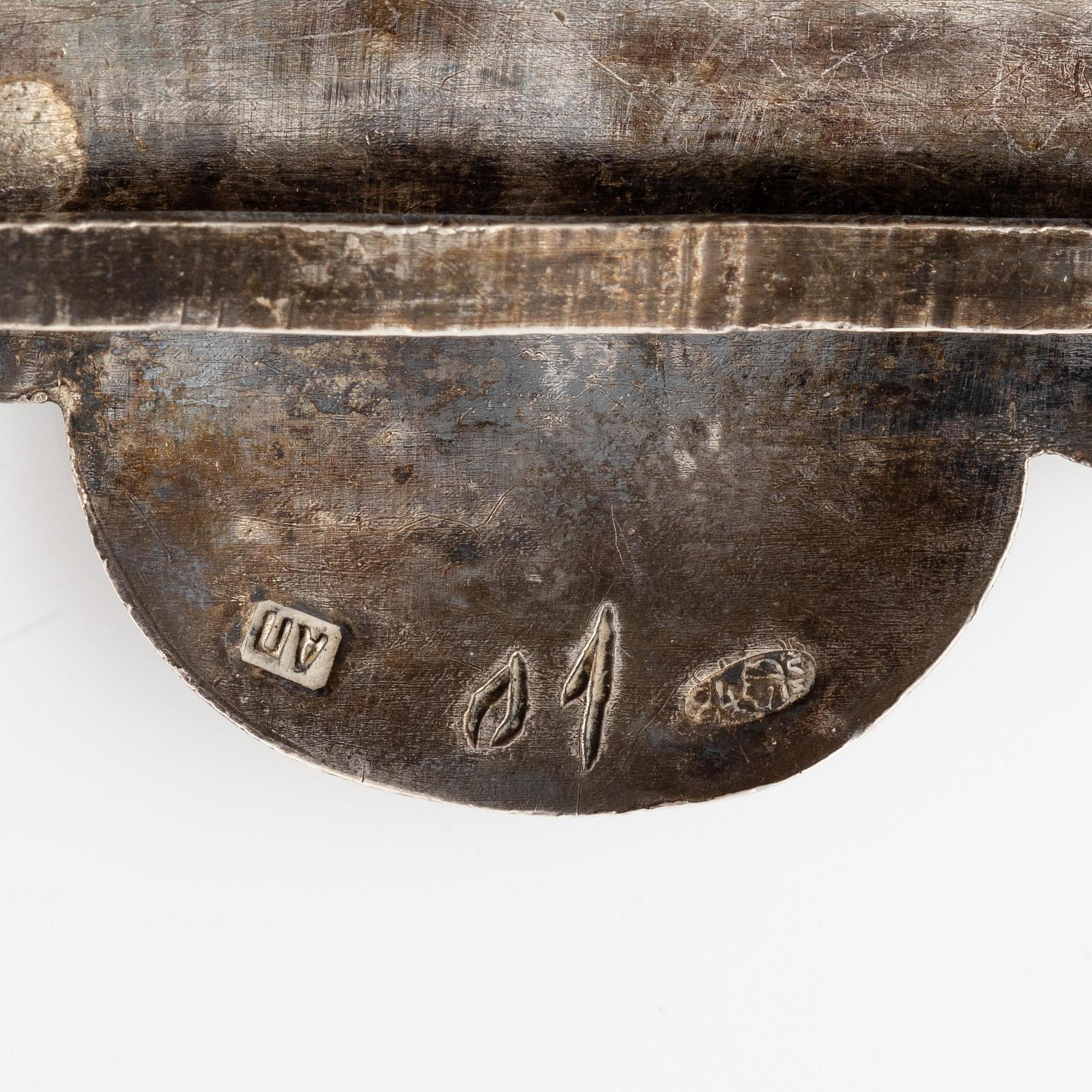 Costume jewellery and a kovsh, silver, three pieces, Russia.