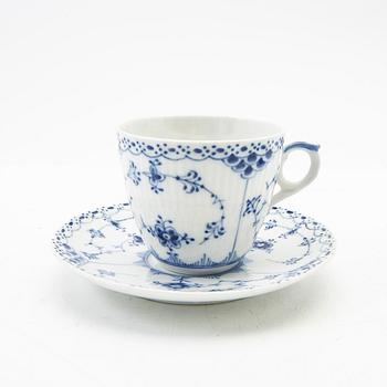 Royal Copenhagen, Service items, 32 pieces, "Musselmalet".