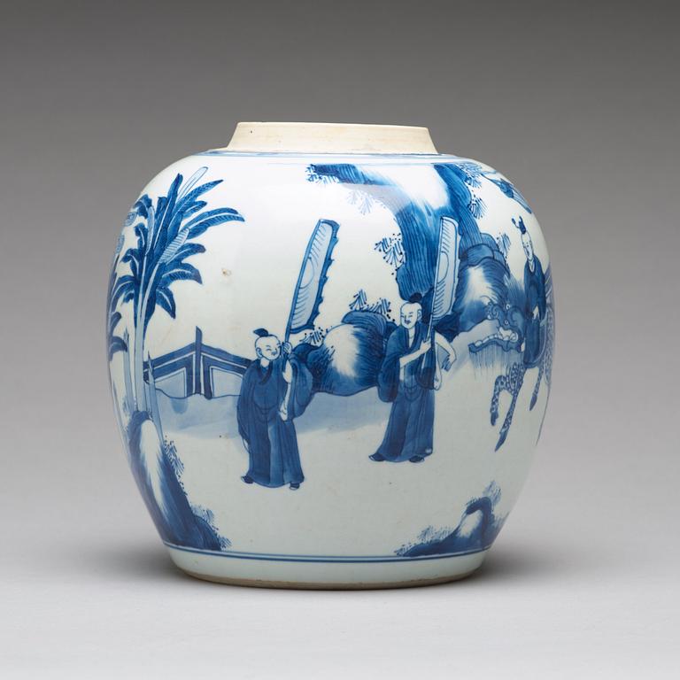 A blue and white jar, Qing dynasty, Kangxi (1662-1722).