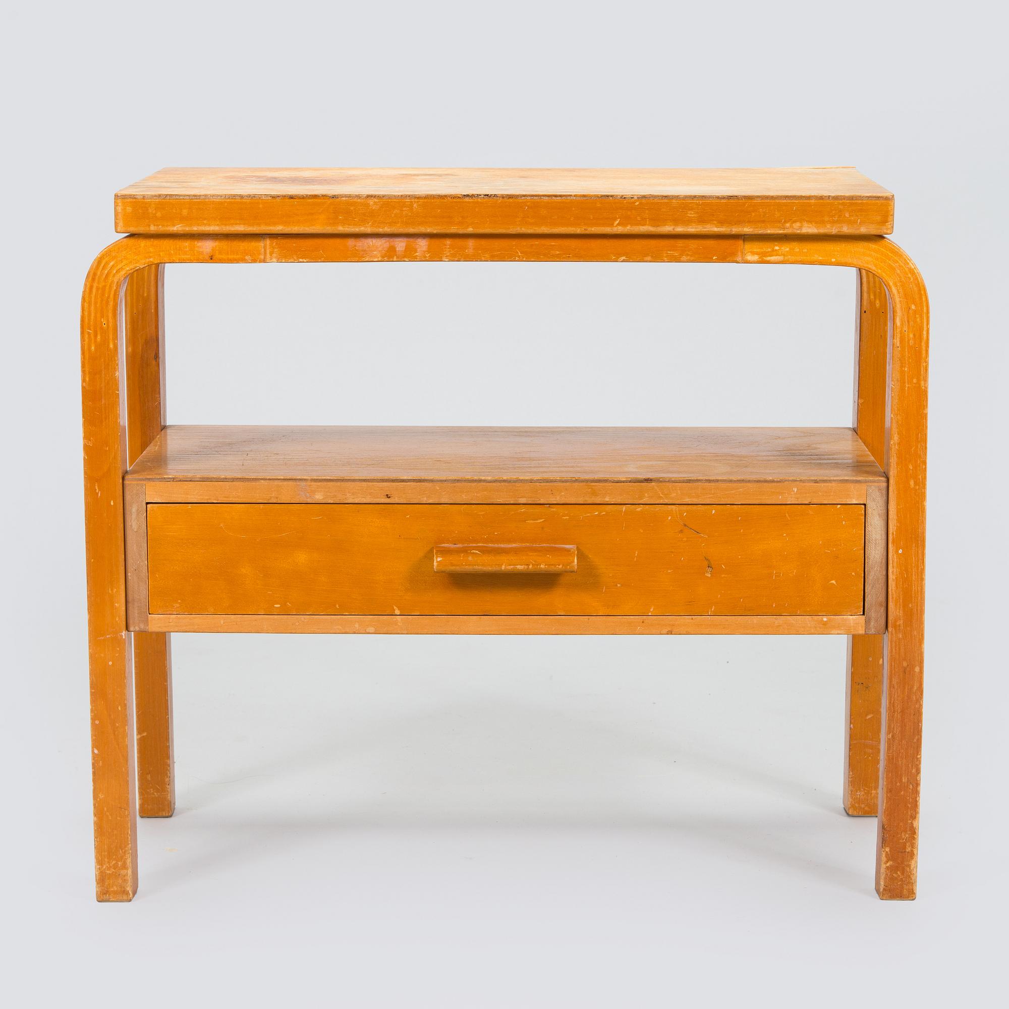 Alvar Aalto, bord / sidobord, modell 87, för O.Y. Huonekalu- ja Rakennustyötehdas A.B. tidigt 1950-tal.