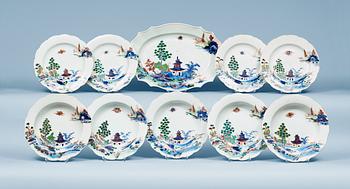 1456. A famille rose and blue and white part dinner service. Qing dynasty, Qianlong  (1736-95).
