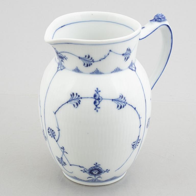 A 'Blue fluted plain' / 'Musselmalet' porcelain jug, Royal Copenhagen, model 161, 1920's/30's.