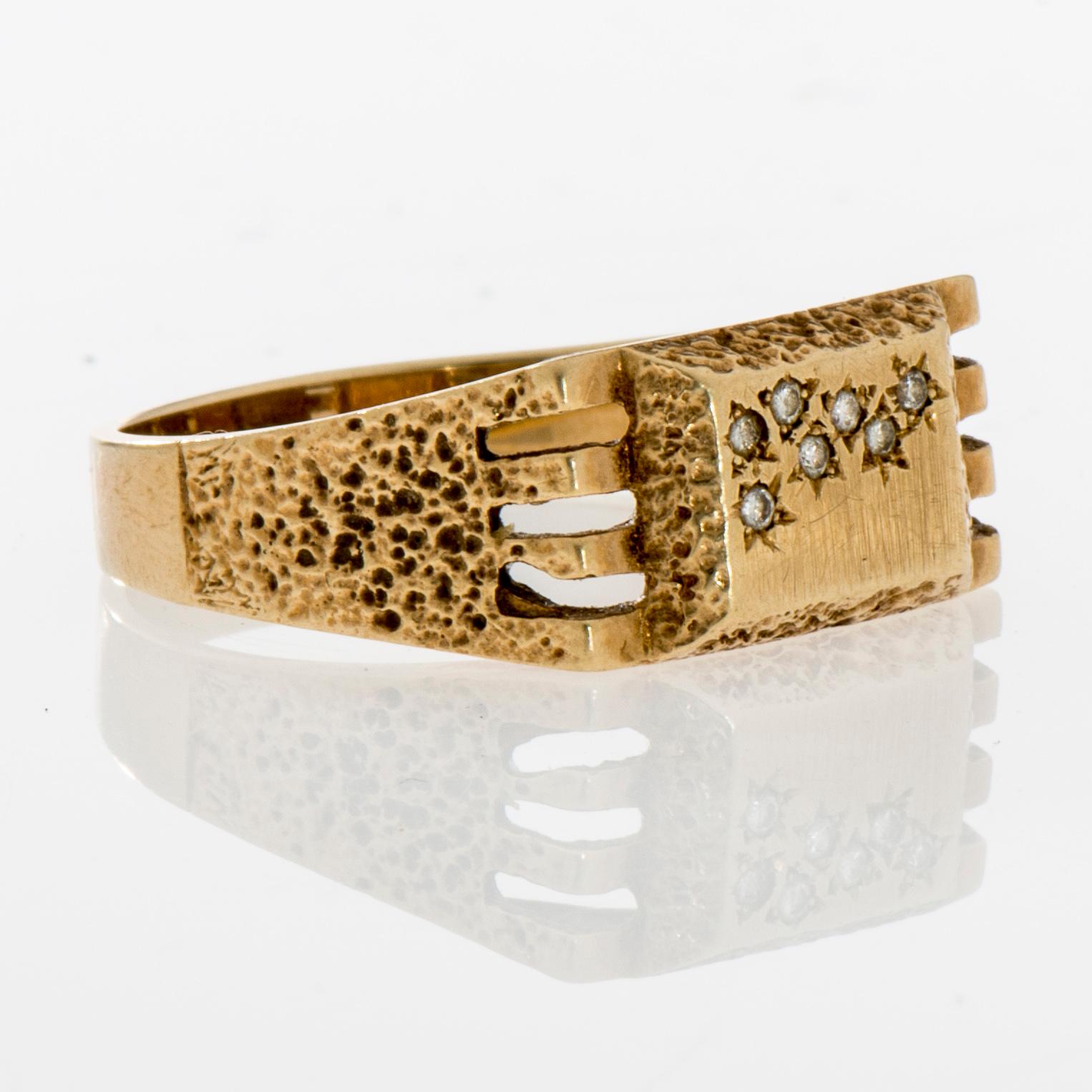 RING, 14K guld, briljantslipade diamanter. Vikt ca 5,0 g.