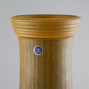 IRMA YOURSTONE, vas, keramik, Upsala-Ekeby, 1900-talets andra hälft.