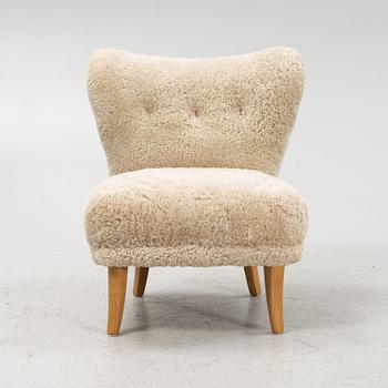 A Swedish Modern easy chair, 1940's.