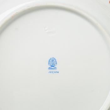 A 29-piece porcelain dinner service from Herend, Hungary.