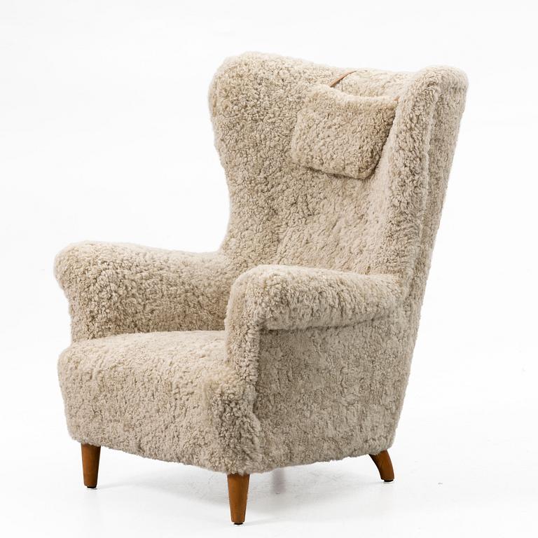 Armchair, Scandinavian Modern, 1940s.