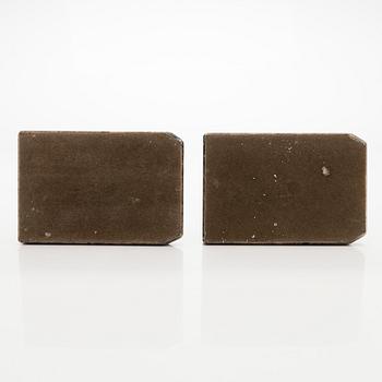 Bokstöd, ett par, 1900-tal.