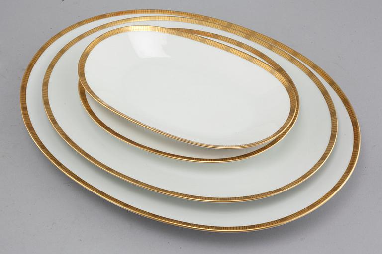 A 56 pieces servis from Rosenthal, late 20th century.