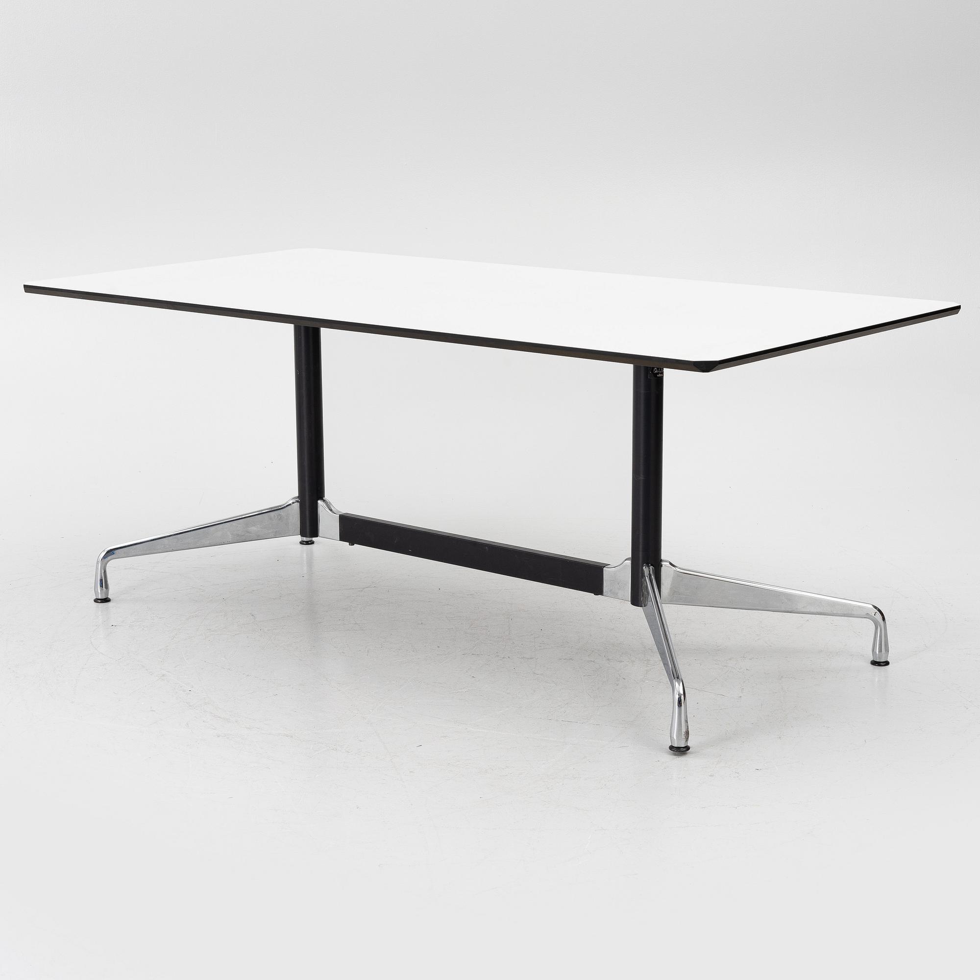Charles & Ray Eames, Dining table, "Segmented Table", Vitra.