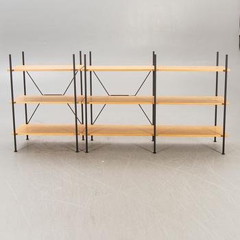 Novel Cabinet Makers Denmark, 5 gables and 9 shelves, contemporary.