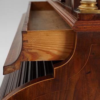Chiffonjé, Stockholmsarbete, 1800-talets början, Sengustaviansk.