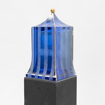 Kjell Engman, a signed glass sculpture, Sweden, on pedestal.