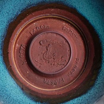 Wilhelm Kåge, a set of two Farsta stoneware bowls, Gustavsberg Studio 1955-56.