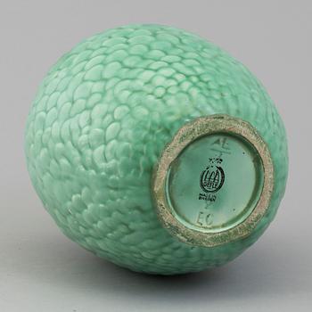 A 1940´s earthenware Anna-Lisa Thomson vase from Upsala Ekeby.