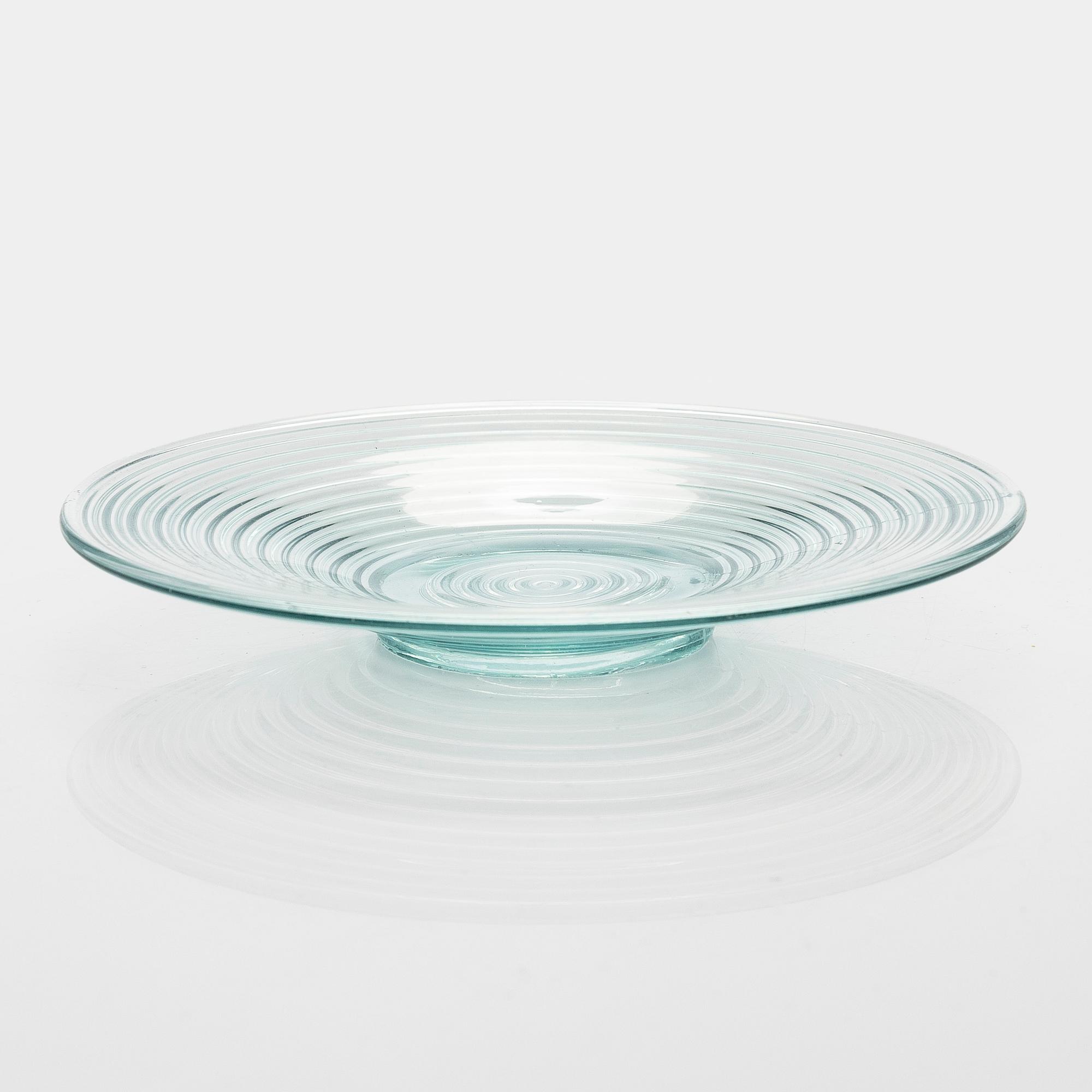 Aino Aalto, glass model 4059 and a plate 4147, for Karhula Glassworks, in production 1937-1938.