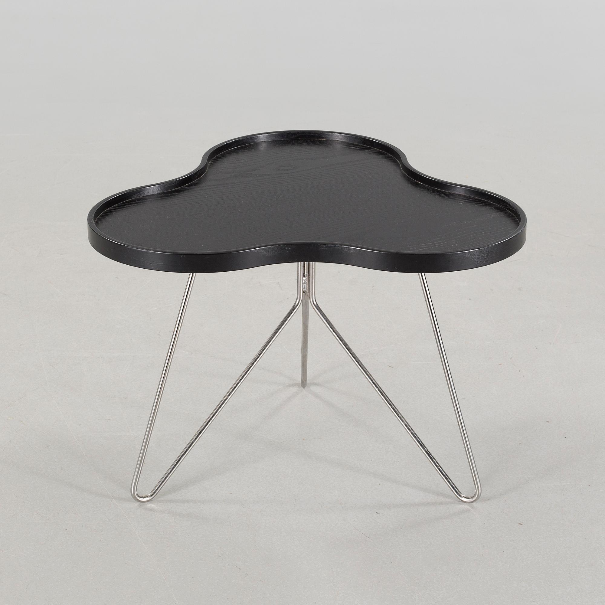 A "Flower" coffee table by Christine Schwarzer for Swedese, 21st century.