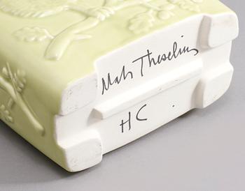 VAS, lergods, "Ekorr-djävulen", Mats Theselius, signerad samt numrerad HC.