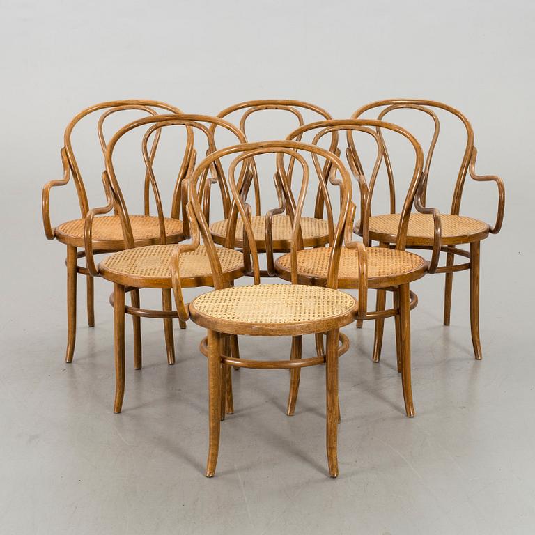 A SET OF 6 BENTWOOD ARMCHAIRS.