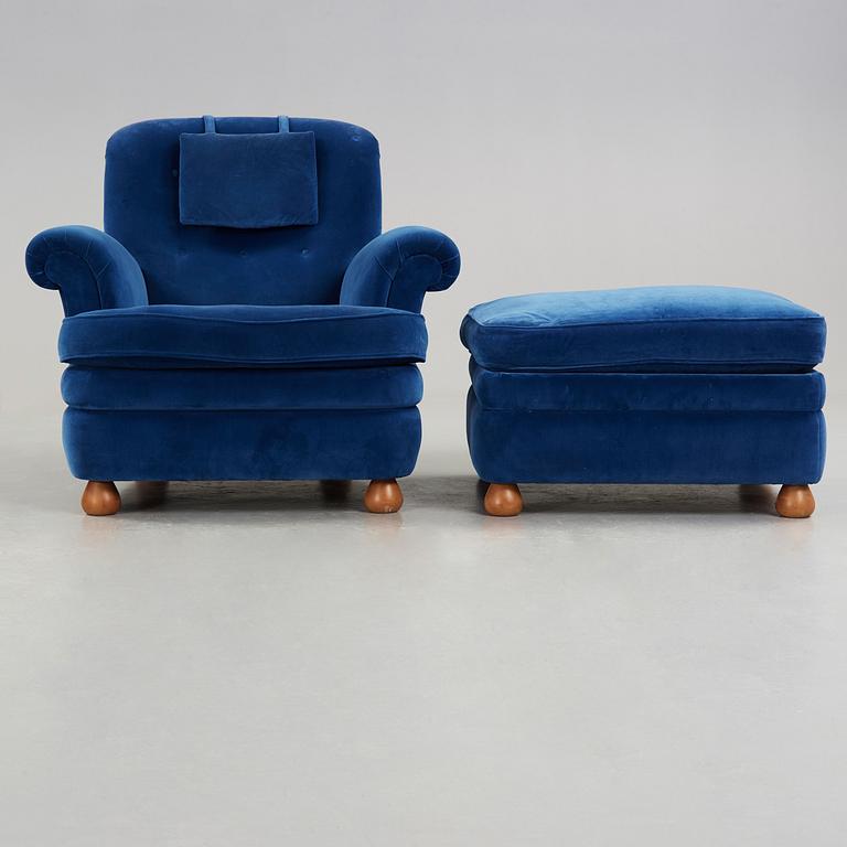 JOSEF FRANK, fåtölj med fotpall, Firma Svenskt Tenn, modell 336.