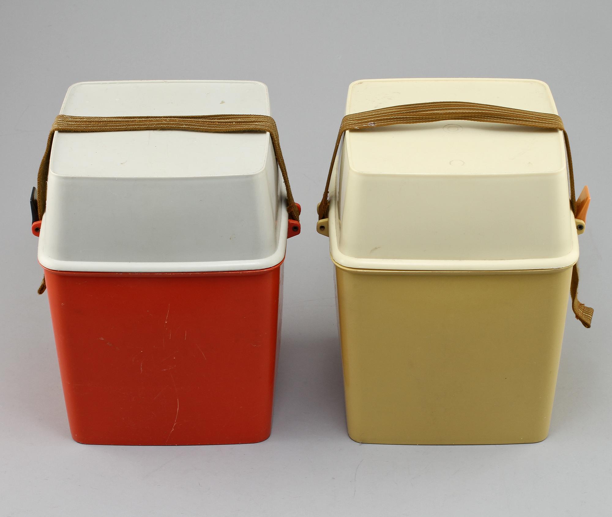 PICKNICKSET, 2 st, plast, "Taffel", Sigvard Bernadotte, efter 1959.