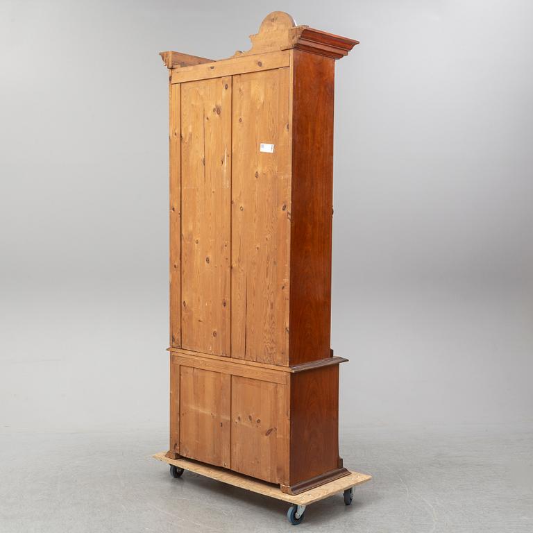 A late 19th century cabinet.