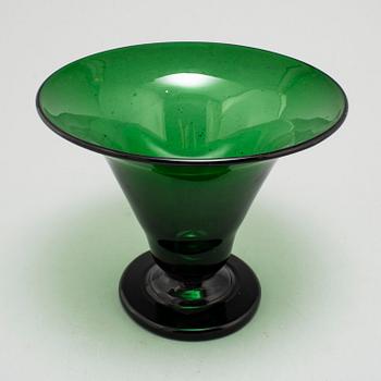 EDVIN OLLERS, a glass vase, Kosta 1917.