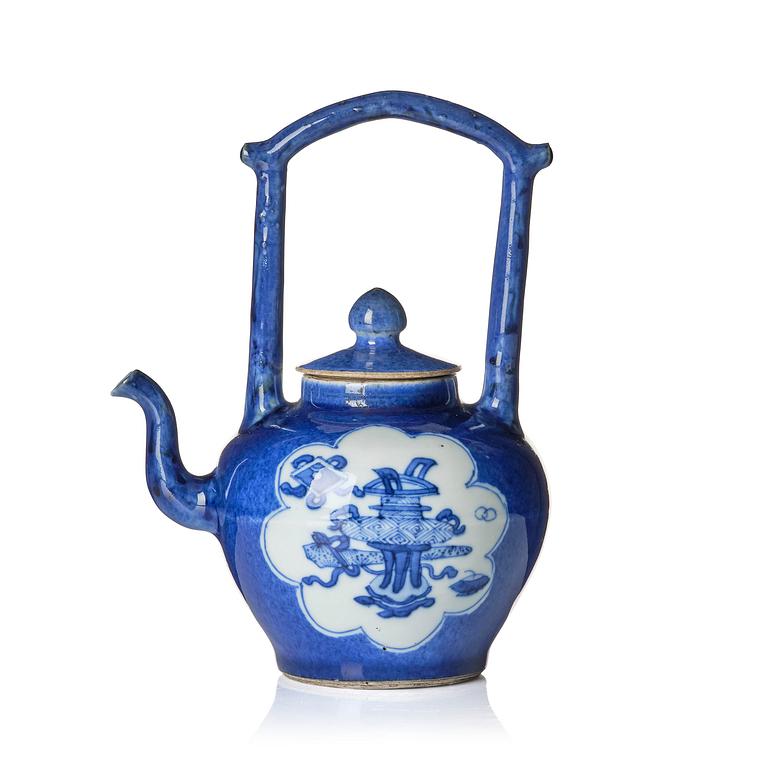 A nice powder blue tea pot with cover, Qing dynasty, 18th century.