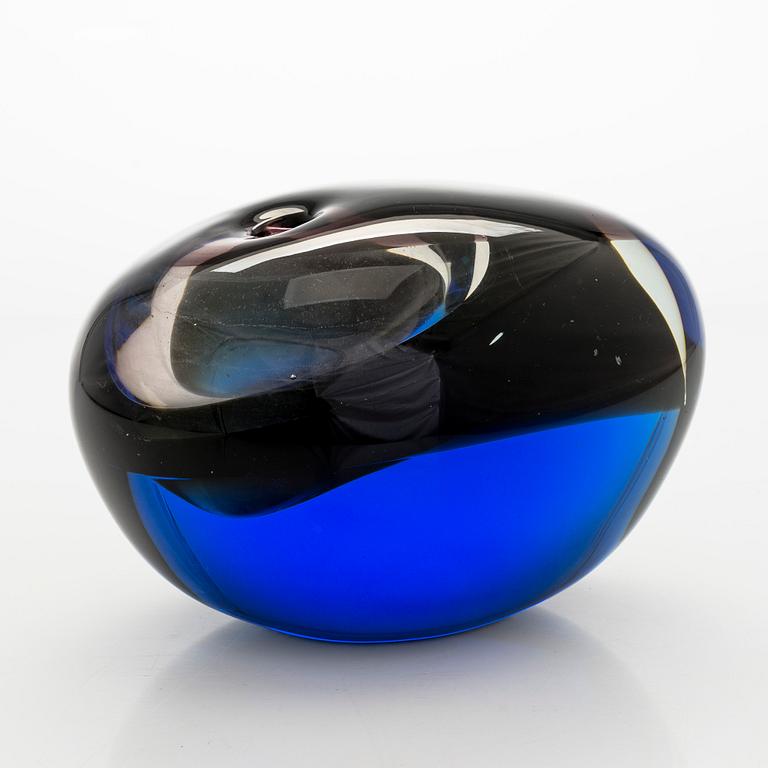 Timo Sarpaneva, lasiveistos, "Black bird", signeerattu Timo Sarpaneva 1997.