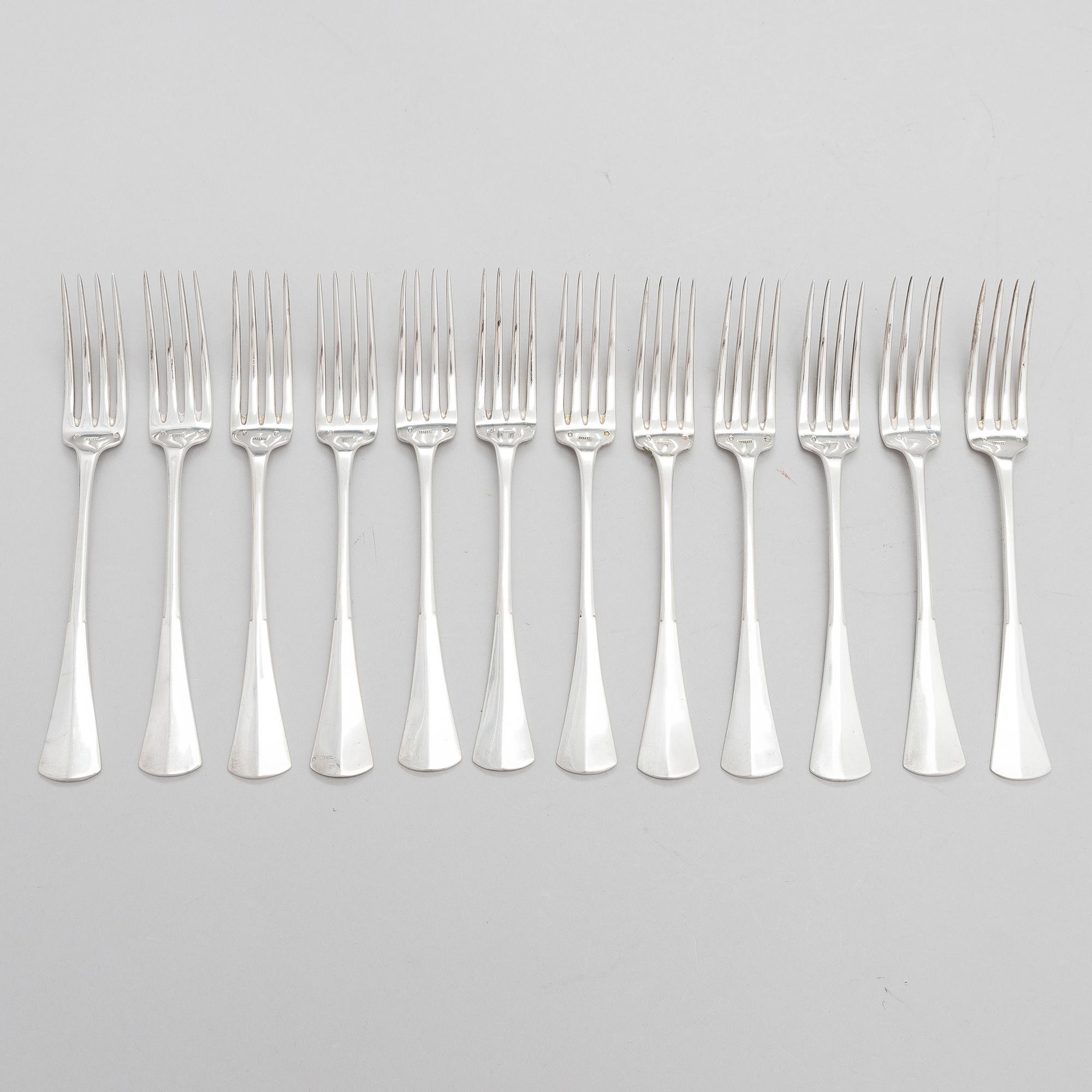 A 24-piece set of Latzko silver cutlery, Pest, Austro-Hungarian Empire 1878-1922.